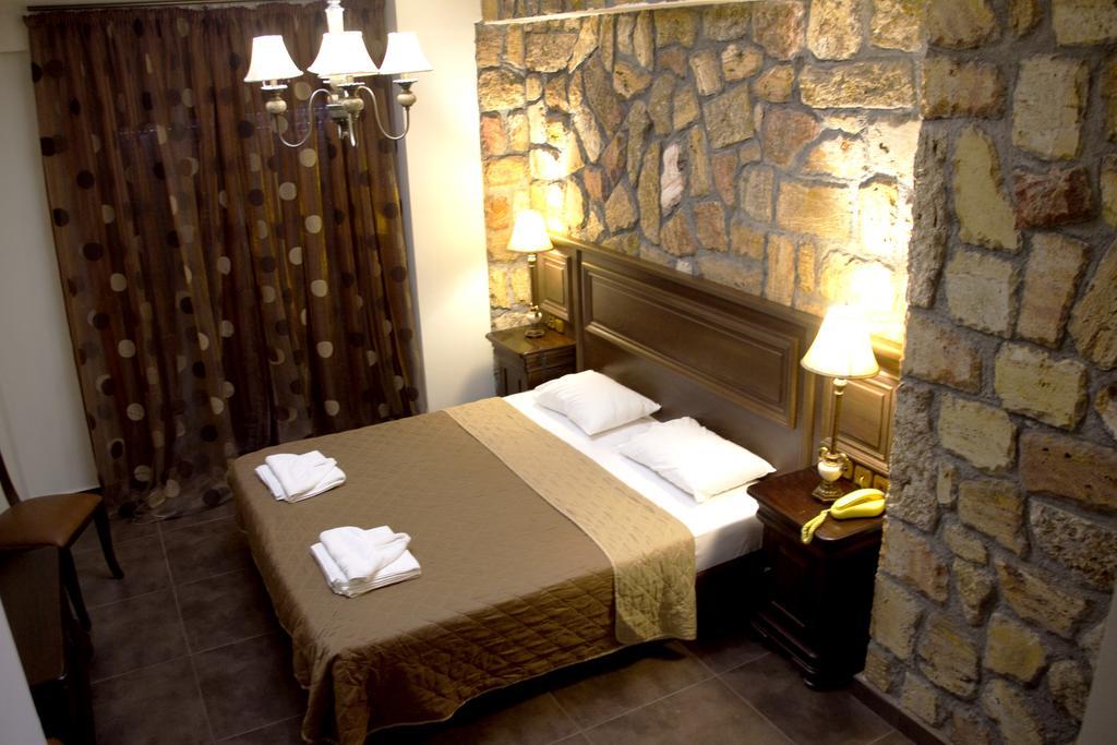 Iris Spa Loutra Edipsou  Bilik gambar